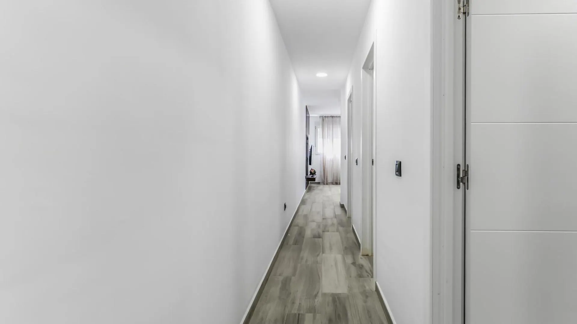 Apartment Santa Cruz Kiko Residences Spain