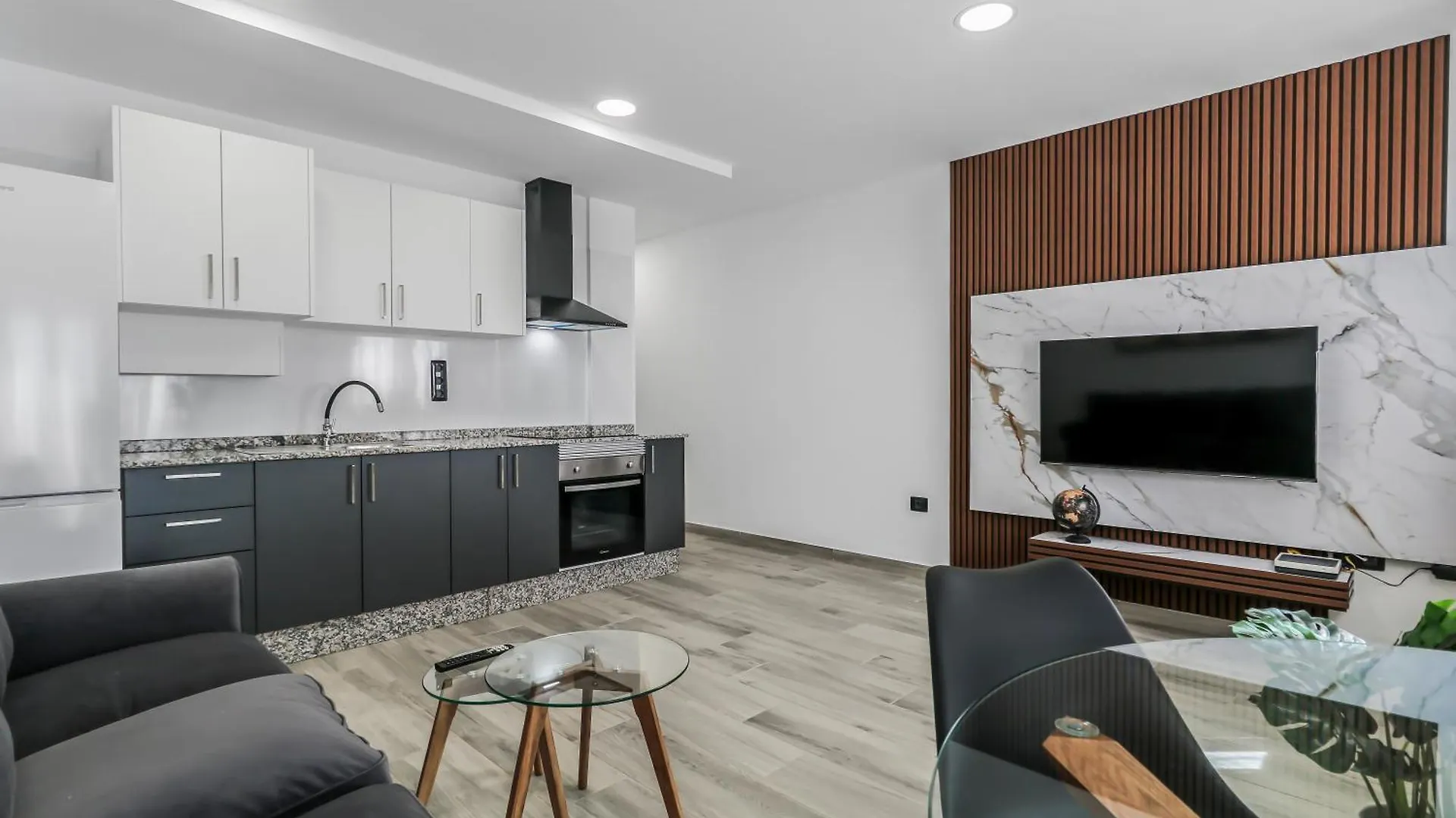 Santa Cruz Kiko Residences